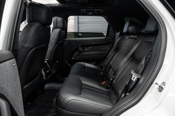 Land Rover Range Rover Sport 3.0 P460e Dynamic SE PHEV *Meridian / Stoelventilatie / Panorama / Black Exterior Pack / Keyless / 5 JAAR GARANTIE*