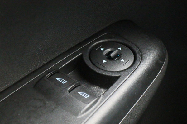 Ford Transit Courier 1.0 Trend EcoBoost S&S Airco, Stoelverwarming, Bluetooth, PDC