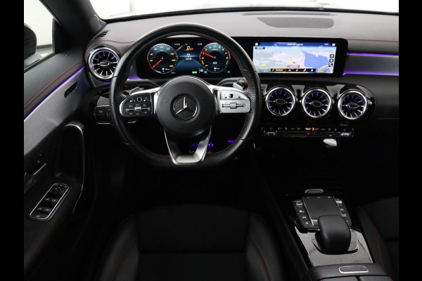 Mercedes-Benz CLA-Klasse 250 e Bns Sol AMG Ld | Stoelverwarming | Widescreen | Sfeerverlichting | Full LED | Park Assist | Camera | Navigatie | Half leder