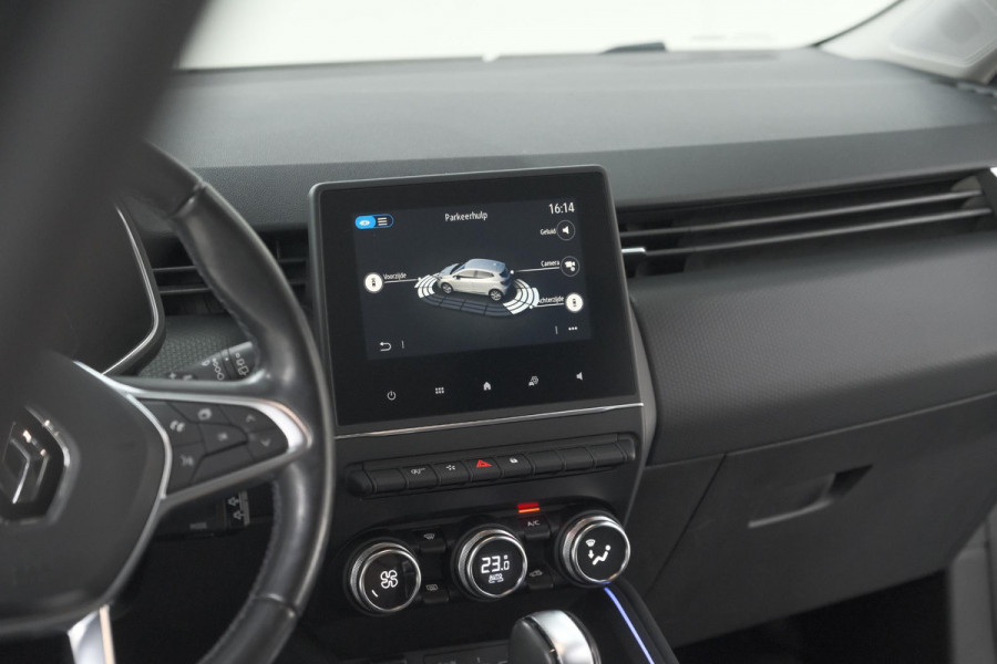 Renault Clio TCe 130 EDC Intens |  Allseason banden | Camera | Navigatie | Parkeersensoren
