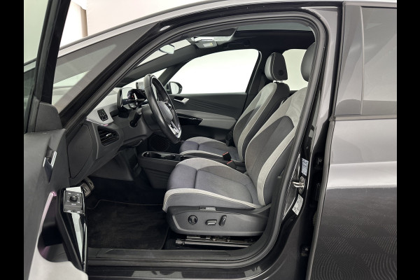 Volkswagen ID.3 First Max 58 kWh [ 3-Fase-11kW ] {SOH-87%} (INCL-BTW) *HEATPUMP | PANO | HEAD-UP | ADAPTIVE-CRUISE | IQ-LIGHTS | BLINDSPOT | CAMERA | KEYLESS | MICROFIBRE | AMBIENTLIGHT | NAVI-FULLMAP | DAB+ | ECC | HEATED-SPORTSEATS | DIGI-COCKPIT |