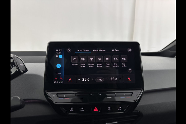 Volkswagen ID.3 First Max 58 kWh [ 3-Fase-11kW ] {SOH-87%} (INCL-BTW) *HEATPUMP | PANO | HEAD-UP | ADAPTIVE-CRUISE | IQ-LIGHTS | BLINDSPOT | CAMERA | KEYLESS | MICROFIBRE | AMBIENTLIGHT | NAVI-FULLMAP | DAB+ | ECC | HEATED-SPORTSEATS | DIGI-COCKPIT |