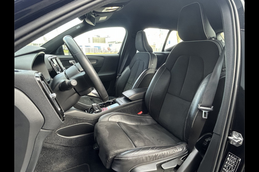 Volvo XC40 BWJ 2020 | Recharge 300KW AWD R-Design | TREKHAAK | STOEL&STUUR VERW | CAMERA A | LEDER/ALCANTARA | CLIMA | NAVI | CAMERA | LED | PDC | CARPLAY |