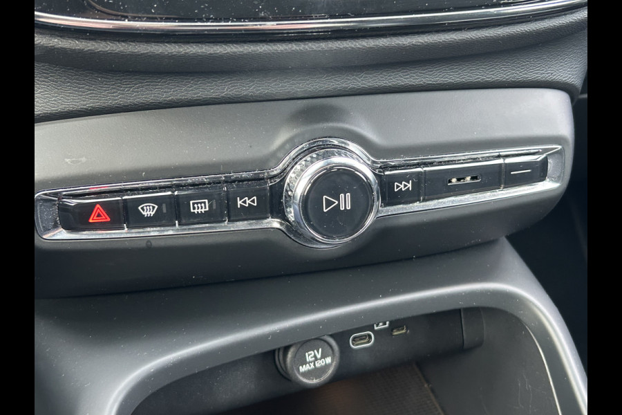 Volvo XC40 BWJ 2020 | Recharge 300KW AWD R-Design | TREKHAAK | STOEL&STUUR VERW | CAMERA A | LEDER/ALCANTARA | CLIMA | NAVI | CAMERA | LED | PDC | CARPLAY |