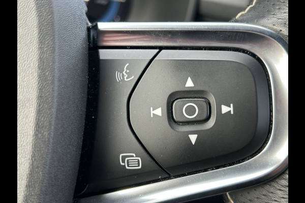 Volvo XC40 BWJ 2020 | Recharge 300KW AWD R-Design | TREKHAAK | STOEL&STUUR VERW | CAMERA A | LEDER/ALCANTARA | CLIMA | NAVI | CAMERA | LED | PDC | CARPLAY |