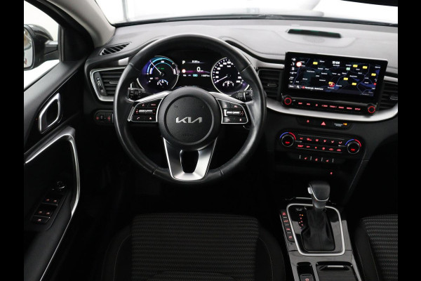 Kia Ceed Sportswagon 1.6 GDI PHEV DynamicLine | Stoel & stuurverwarming | Adaptive Cruise Camera | Navigatie | Xenon | Climate control | Carplay
