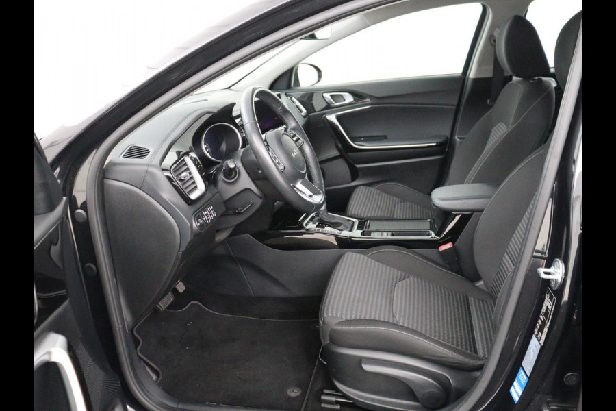 Kia Ceed Sportswagon 1.6 GDI PHEV DynamicLine | Stoel & stuurverwarming | Adaptive Cruise Camera | Navigatie | Xenon | Climate control | Carplay