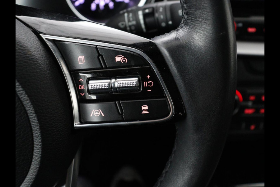 Kia Ceed Sportswagon 1.6 GDI PHEV DynamicLine | Stoel & stuurverwarming | Adaptive Cruise Camera | Navigatie | Xenon | Climate control | Carplay