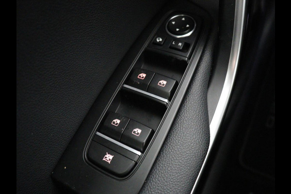 Kia Ceed Sportswagon 1.6 GDI PHEV DynamicLine | Stoel & stuurverwarming | Adaptive Cruise Camera | Navigatie | Xenon | Climate control | Carplay