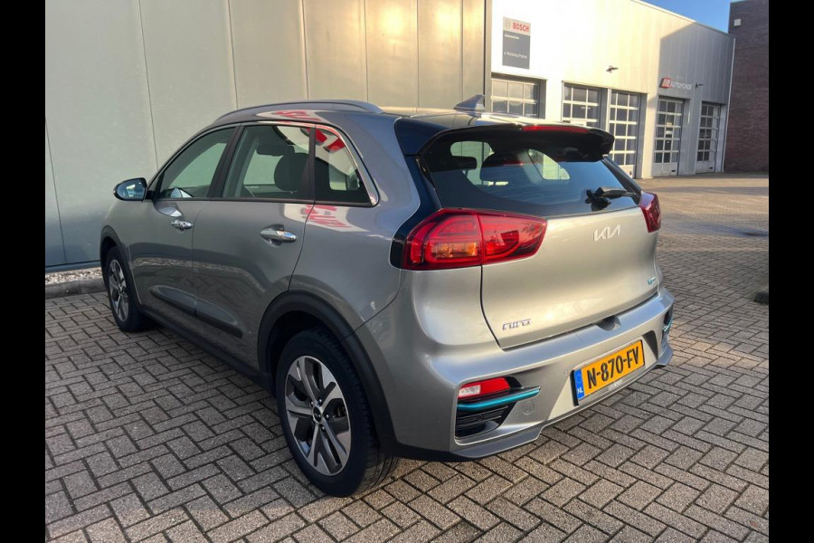 Kia e-Niro Aut. DynamicLine 64 kWh 3-Phase | Navi | Camera | LED