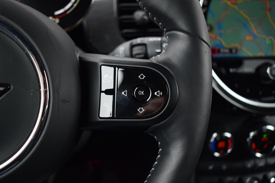 MINI Mini 1.5 Cooper John Cooper Works | Yours | Apple CarPlay | Leer | Camera