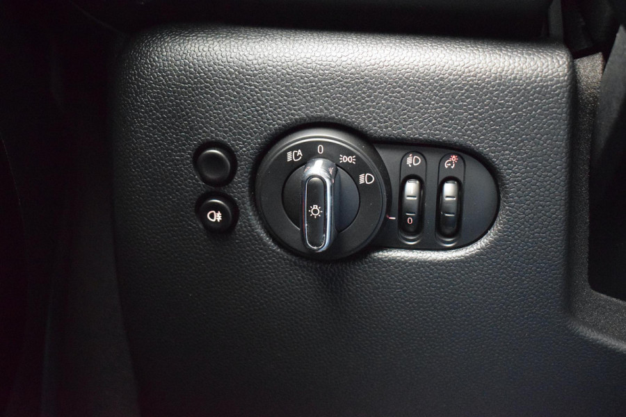 MINI Mini 1.5 Cooper John Cooper Works | Yours | Apple CarPlay | Leer | Camera