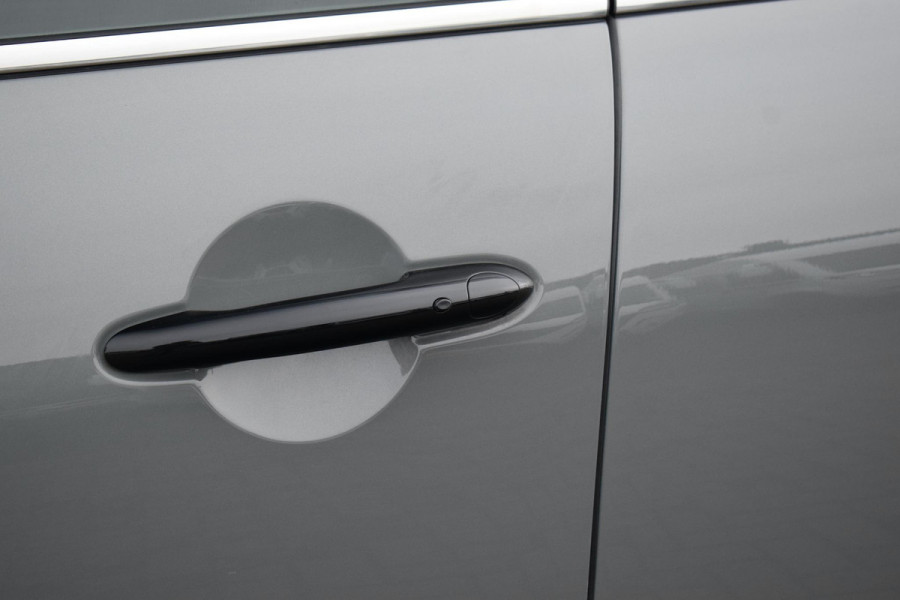 MINI Mini 1.5 Cooper John Cooper Works | Yours | Apple CarPlay | Leer | Camera