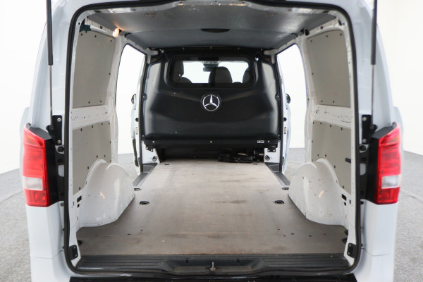 Mercedes-Benz Vito 114 CDI Lang Leer, 2x Schuifdeur, Camera, Standkachel, Cruise, Bluetooth, Trekhaak, 16''