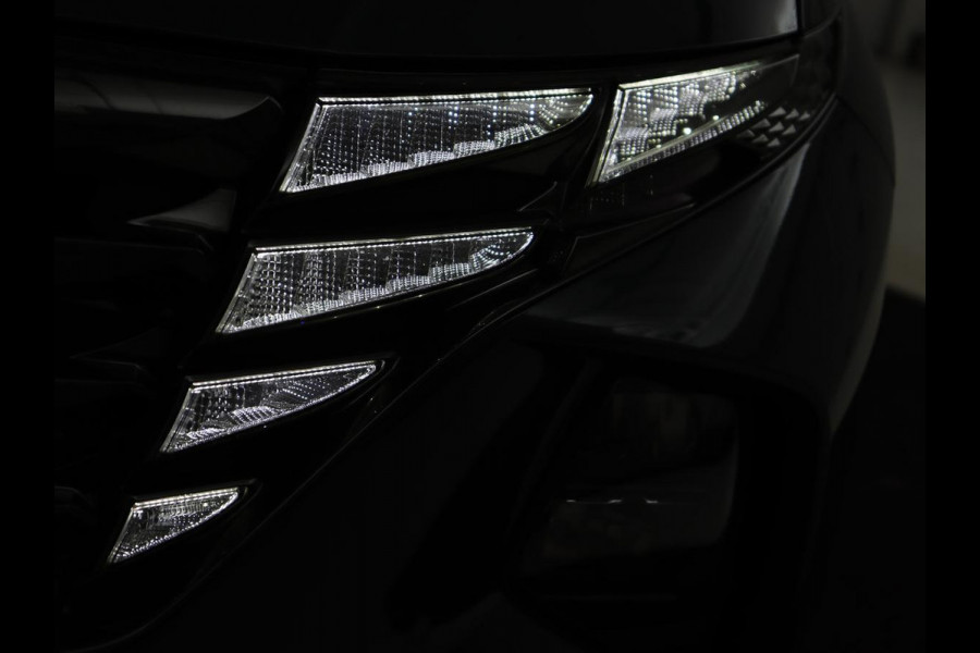 Hyundai Tucson 1.6 T-GDI HEV Comfort Smart | Trekhaak | Stoel & stuurverwarming | Adaptive cruise | Carplay | Camera | Navigatie | Keyless