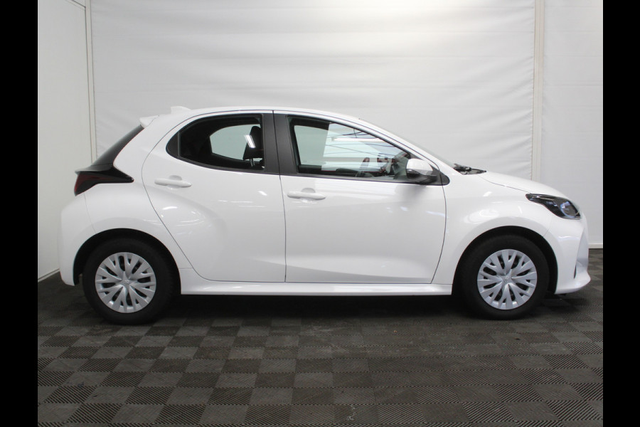 Toyota Yaris 1.5 VVT-i Active CAMERA | AIRCO | CARPLAY | ADAPCRUISE | LED | CV | DAB | ISOFIX