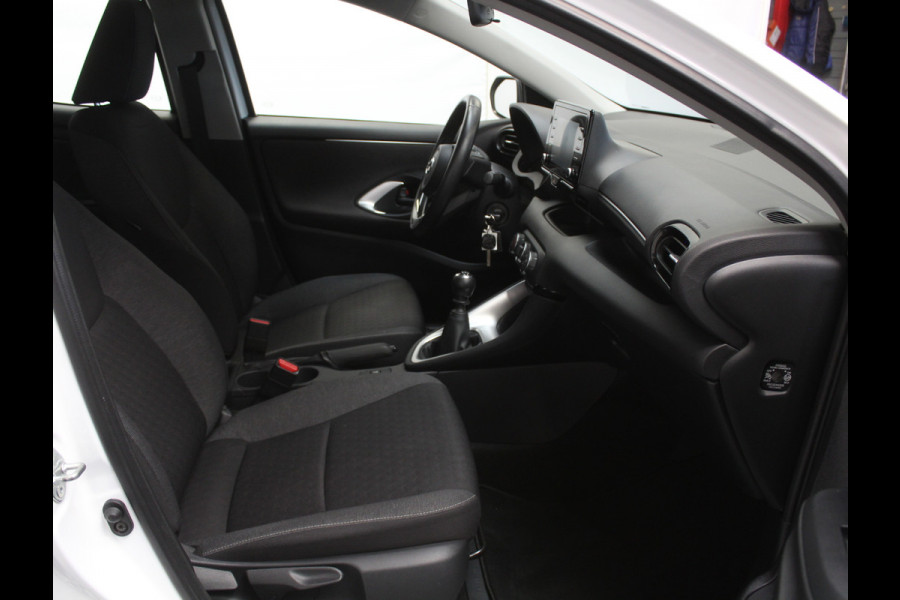 Toyota Yaris 1.5 VVT-i Active CAMERA | AIRCO | CARPLAY | ADAPCRUISE | LED | CV | DAB | ISOFIX