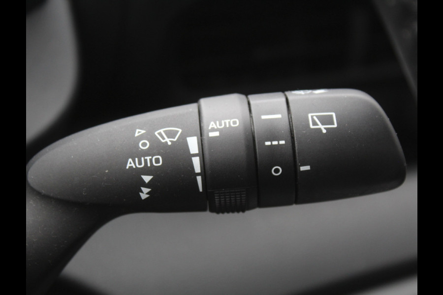 Toyota Yaris 1.5 VVT-i Active CAMERA | AIRCO | CARPLAY | ADAPCRUISE | LED | CV | DAB | ISOFIX