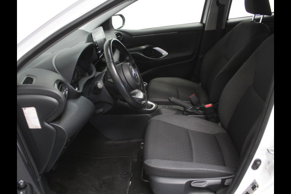 Toyota Yaris 1.5 VVT-i Active CAMERA | AIRCO | CARPLAY | ADAPCRUISE | LED | CV | DAB | ISOFIX