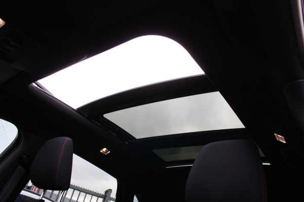 Ford Kuga 2.5 PHEV ST-Line X | Trekhaak | Panoramadak | BLIS | B&O | Navigatie