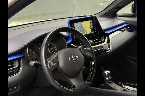 Toyota C-HR 1.8 Hybrid Adventure Bi-Tone JBL|Dealer Onderhouden