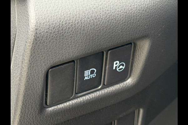 Toyota C-HR 1.8 Hybrid Adventure Bi-Tone JBL|Dealer Onderhouden