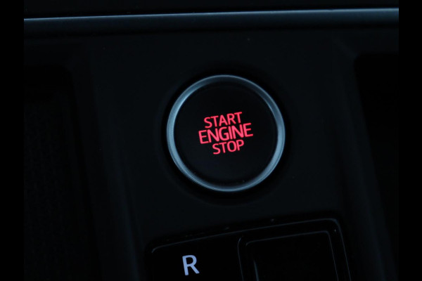 Seat Leon Sportstourer 1.5 eTSI FR Launch Edition | Carplay | Full LED | Adaptive Cruise | Sfeerverlichting | Navigatie | PDC