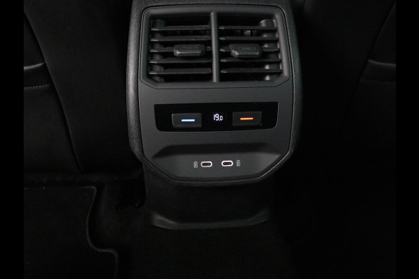 Seat Leon Sportstourer 1.5 eTSI FR Launch Edition | Carplay | Full LED | Adaptive Cruise | Sfeerverlichting | Navigatie | PDC