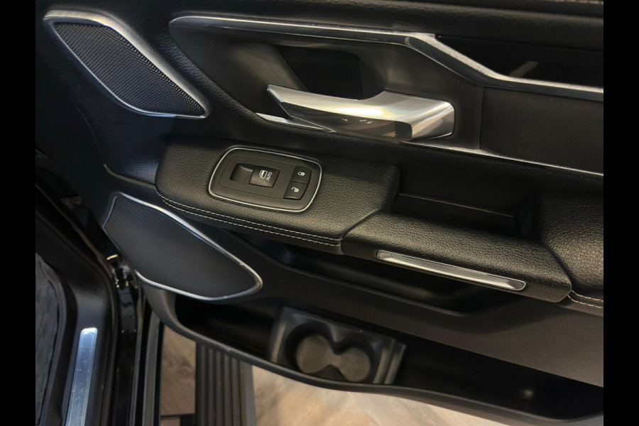 Dodge Ram 1500 5.7 V8 4x4 Crew Cab Limited|PANO|200L|LUCHTVERING|