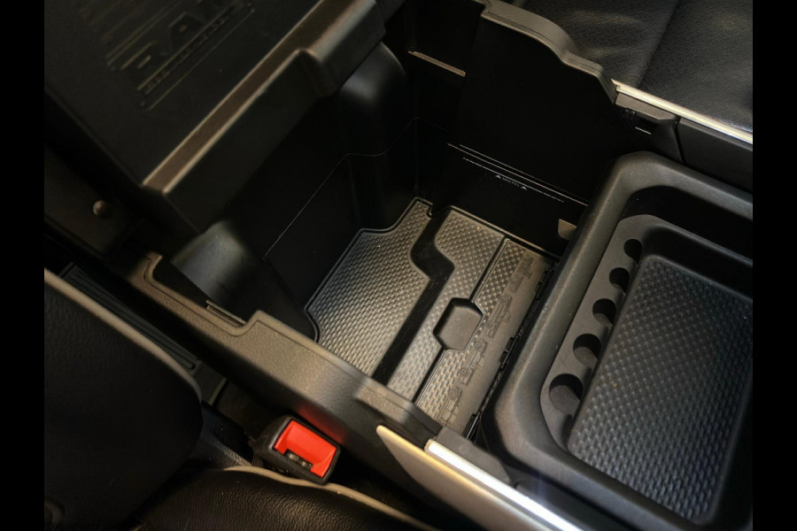 Dodge Ram 1500 5.7 V8 4x4 Crew Cab Limited|PANO|200L|LUCHTVERING|