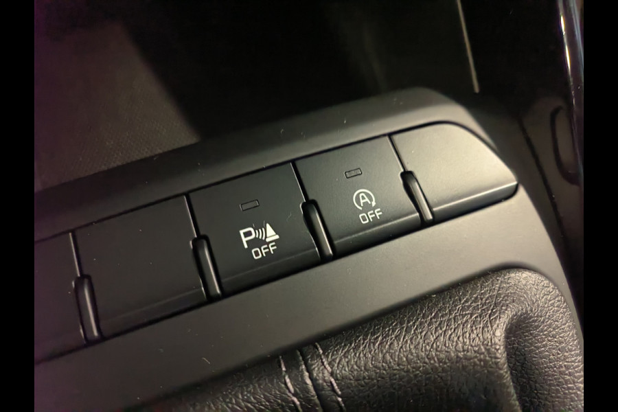 Kia Stonic 1.0 T-GDi Sports Edition Rijklaar + 12 maanden Bovag-garantie Henk Jongen Auto's in Helmond,  al 50 jaar service zoals 't hoort!