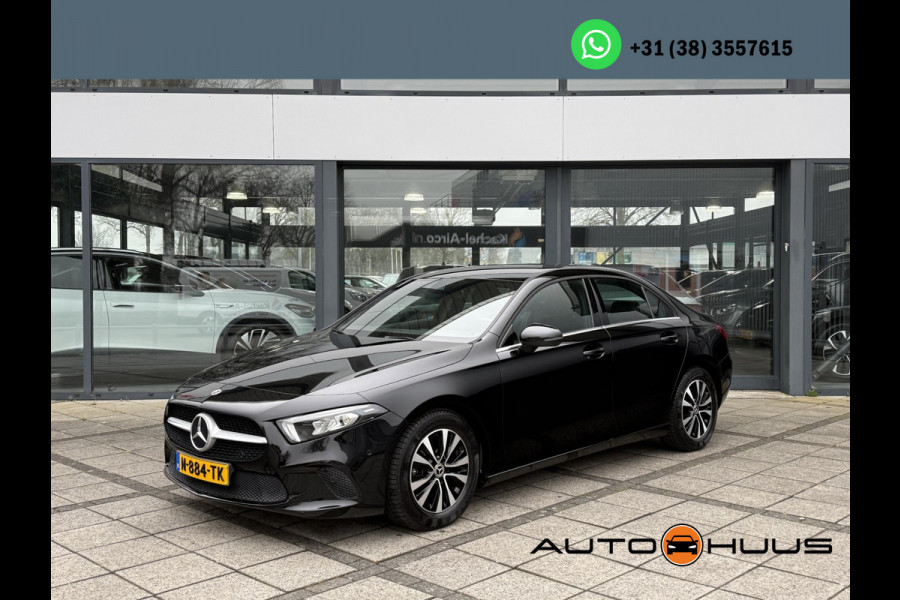 Mercedes-Benz A-Klasse Aut. 180 Sol. Luxury Line | Trekhaak | Camera | Navi |