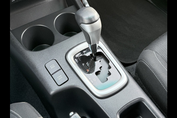 Toyota Hilux 2.4 D-4D AUTOMAAT / 4x4 / 1e EIG. / 3.500 KG AHG / CAMERA / TREKHAAK / ECC / CRUISE / CARPLAY