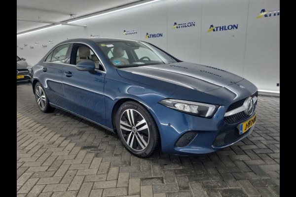 Mercedes-Benz A-Klasse Aut. 180d Business Sol. Luxury Line | Navi | Camera | Sfeer Verlichting |