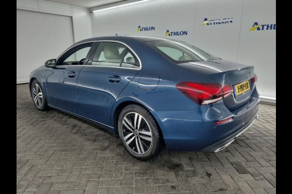 Mercedes-Benz A-Klasse Aut. 180d Business Sol. Luxury Line | Navi | Camera | Sfeer Verlichting |