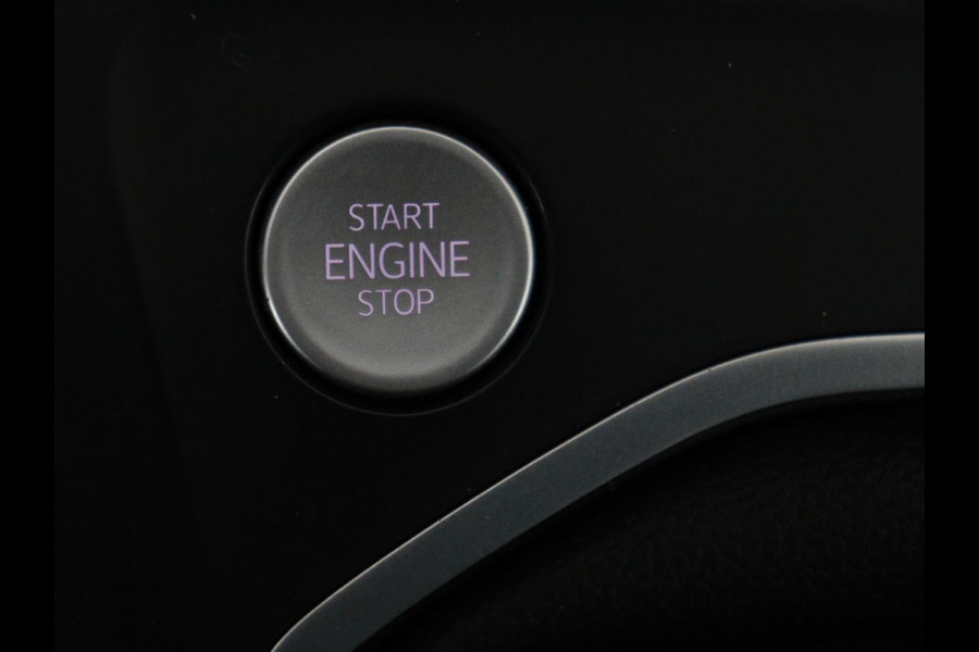 Volkswagen Golf Variant 1.0 TSI Life Business | Memory | Stoel & stuurverwarming | Adaptive Cruise | Camera | Carplay | Navigatie | Sfeerverlichting