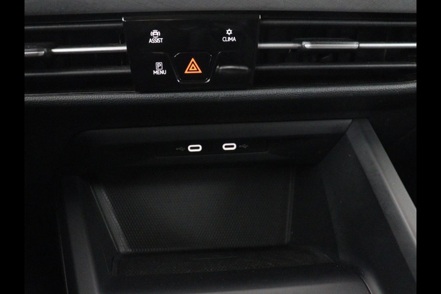 Volkswagen Golf Variant 1.0 TSI Life Business | Memory | Stoel & stuurverwarming | Adaptive Cruise | Camera | Carplay | Navigatie | Sfeerverlichting