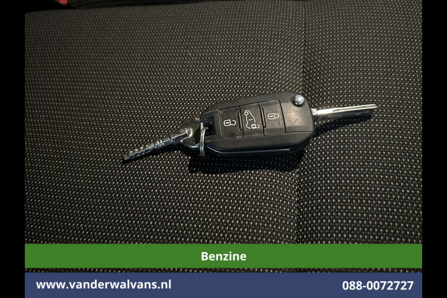 Citroën Berlingo 1.2 PureTech 131pk Automaat **Benzine** L1H1 Euro6 Airco | 3-Zits | Navigatie | Camera | Apple carplay android auto, cruisecontrol, parkeersensoren, bijrijdersbank