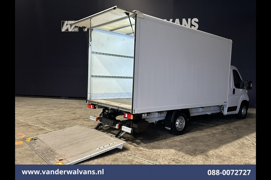 Peugeot Boxer 2.2 BlueHDi 141pk Bakwagen Laadklep Euro6 Airco | Cruisecontrol | 955kg laadvermogen Bijrijdersbank