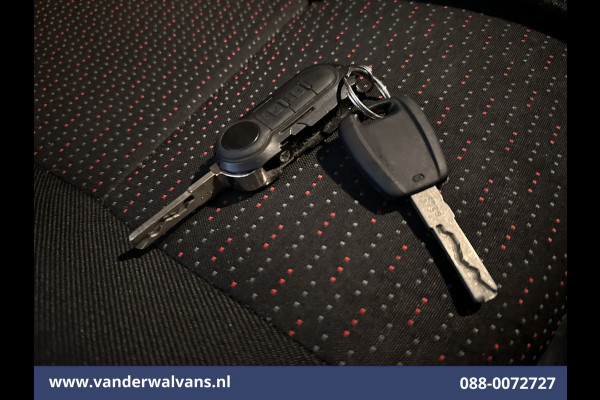 Peugeot Boxer 2.2 BlueHDi 141pk Bakwagen Laadklep Euro6 Airco | Cruisecontrol | 955kg laadvermogen Bijrijdersbank