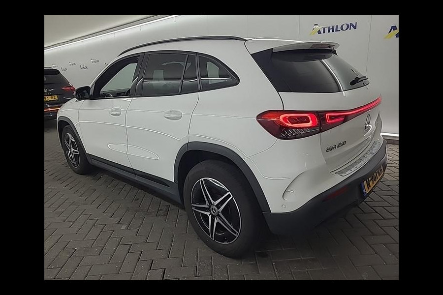 Mercedes-Benz EQA Aut. 250 Sol. AMG Sport Ed. 67kW | Trekhaak | Navi | Camera |