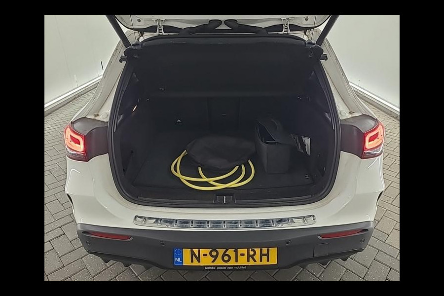Mercedes-Benz EQA Aut. 250 Sol. AMG Sport Ed. 67kW | Trekhaak | Navi | Camera |