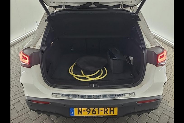 Mercedes-Benz EQA Aut. 250 Sol. AMG Sport Ed. 67kW | Trekhaak | Navi | Camera |