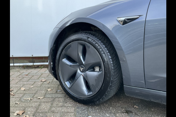 Tesla Model 3 Standard RWD Plus SOH 92%Trekhaak Autopilot Stoelverw. 60 kWh
