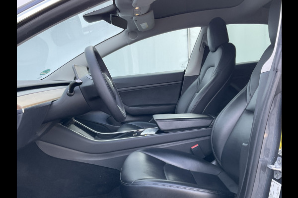 Tesla Model 3 Standard RWD Plus SOH 92%Trekhaak Autopilot Stoelverw. 60 kWh