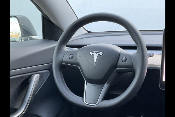Tesla Model 3 Standard RWD Plus SOH 92%Trekhaak Autopilot Stoelverw. 60 kWh