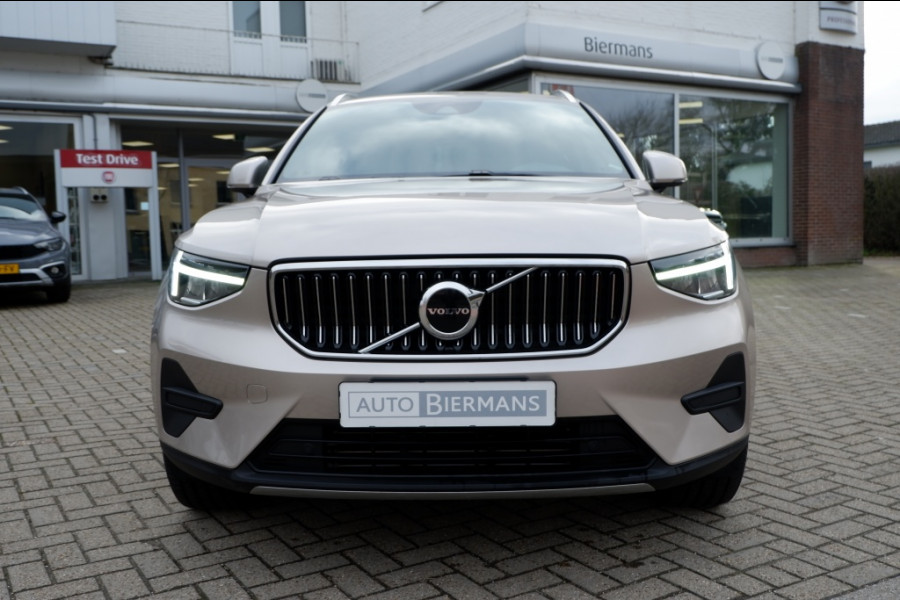 Volvo XC40 1.5 T5 Core-Bright / INCL. 12 mnd BOVAG / Keyyless /E.Achterklep