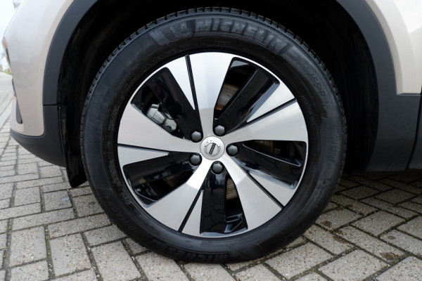 Volvo XC40 1.5 T5 Core-Bright / INCL. 12 mnd BOVAG / Keyyless /E.Achterklep