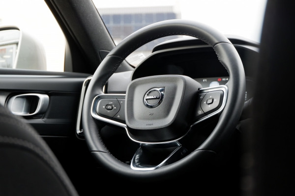 Volvo XC40 1.5 T5 Core-Bright / INCL. 12 mnd BOVAG / Keyyless /E.Achterklep