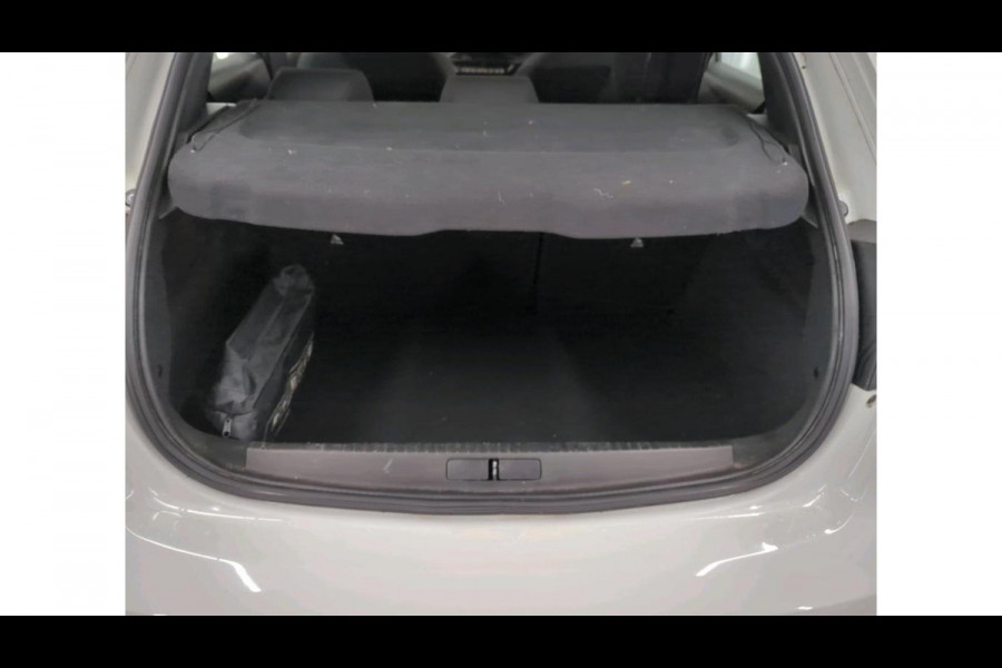 Peugeot 208 1.5 BlueHDi Active Pack | Navi | LMV | ECC |